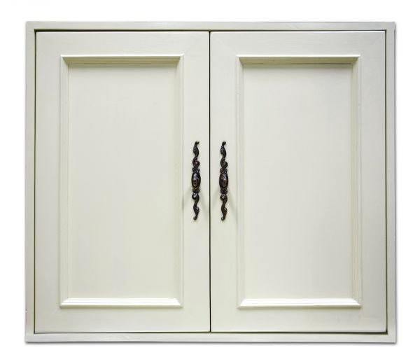 Cupboard Hardware Replacement in Terrell
